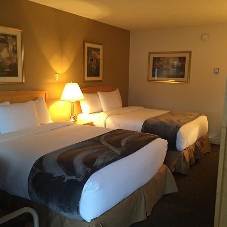 Eastglen Inn Edmonton Kültér fotó